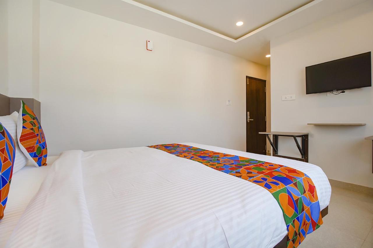 Fabhotel Athasri Inn - Nr Bellandur Railway Station Бангалор Екстериор снимка