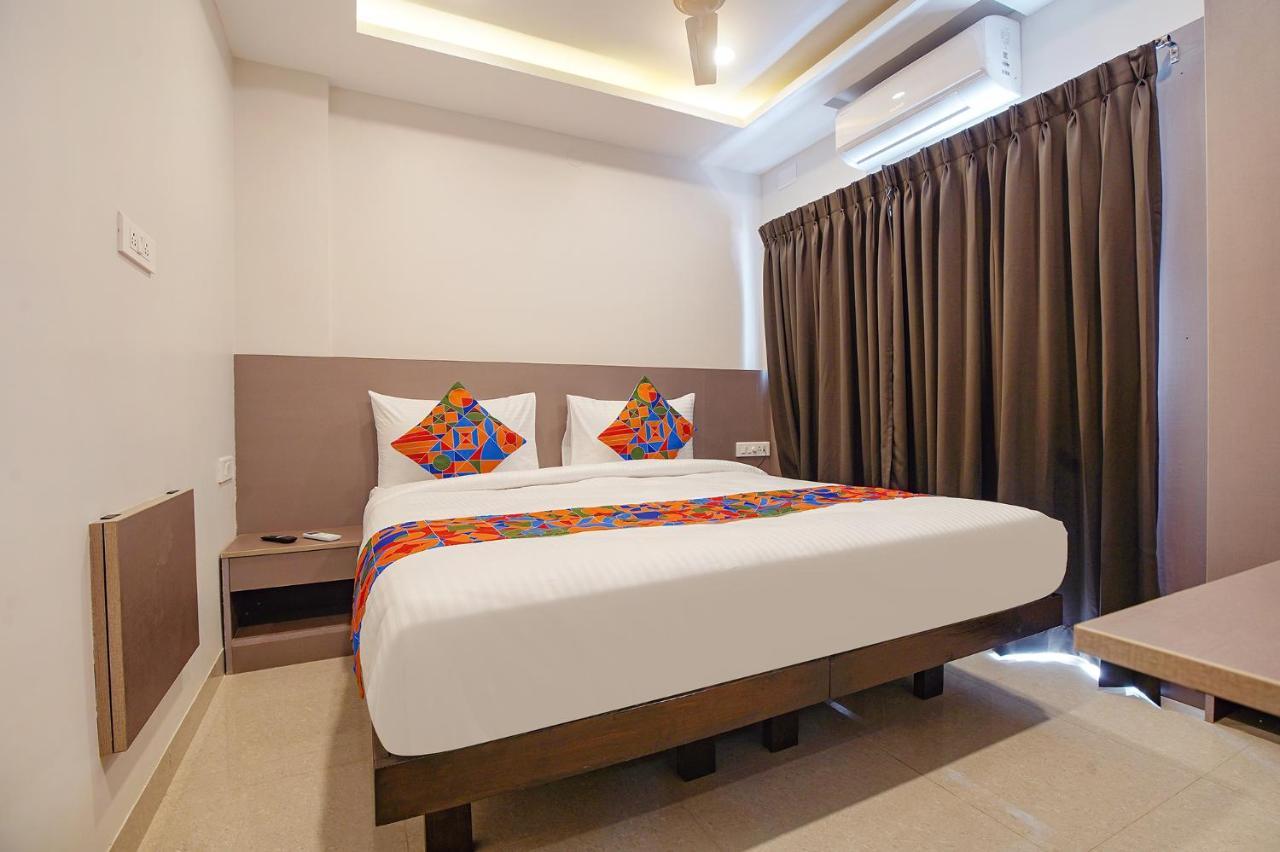 Fabhotel Athasri Inn - Nr Bellandur Railway Station Бангалор Екстериор снимка